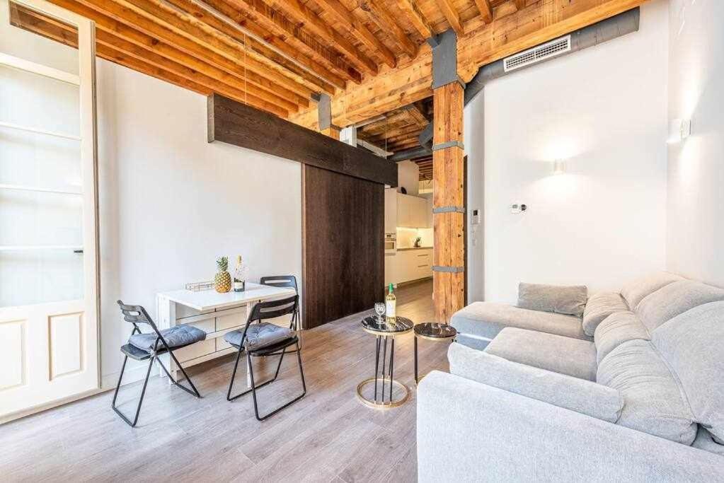 Pineapple Comedias 8 Con Parking Malaga Ngoại thất bức ảnh